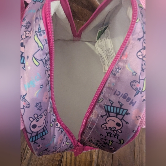 PEPPA PIG Bundle. Singing Talking Peppa Plush & Heys Lunch Bag - Picture 15 of 17